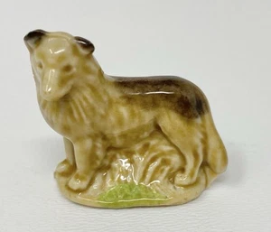 Vintage George Wade Whimsies Collie Dog Puppy Mini Figurine Made In England - Picture 1 of 10