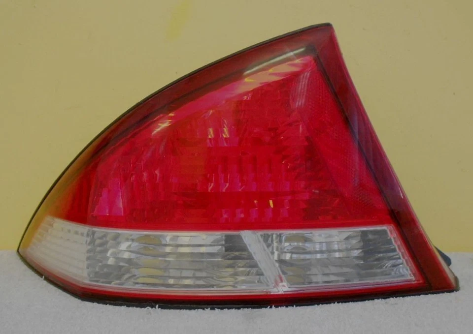 FORD FALCON AU SERIES 2-3 - 9/1998 to 9/2002 - 4DR SEDAN - PASSENGERS - LEFT ... - image 1 of 1