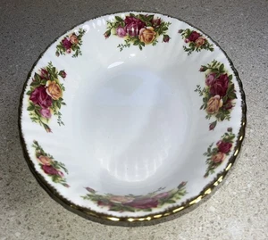 H887~ Vintage Royal Albert Old Country Roses 9” Oval Vegetable Bowl  England - Picture 1 of 5