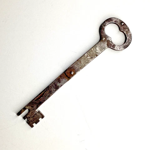 Folding Skeleton Key Antique Vintage Cover