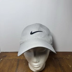 Gorra de golf Nike con correa ajustable gris ligera informal al aire libre - Imagen 1 de 4
