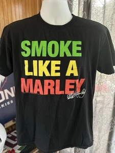 Vintage Bob Marley SMOKE LIKE A MARLEY Medium T-Shirt Reggae Legend Awesome T! - Bild 1 von 6