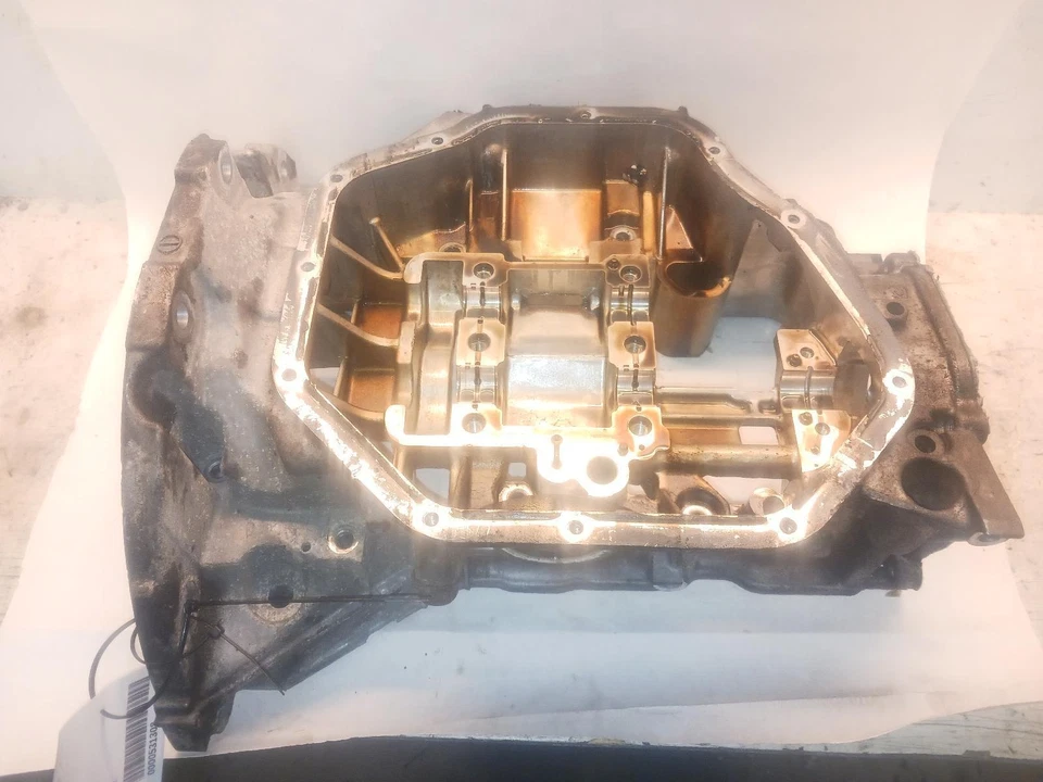 '13-'21 NISSAN NV200 Upper Oil Pan OEM 6 Month Warranty! - Image 1 of 4