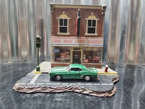ERTL American Muscle Cruisin' Crazy Ed's Speed Shop 1:43 Diecast Car Diorama - Picture 1 of 19