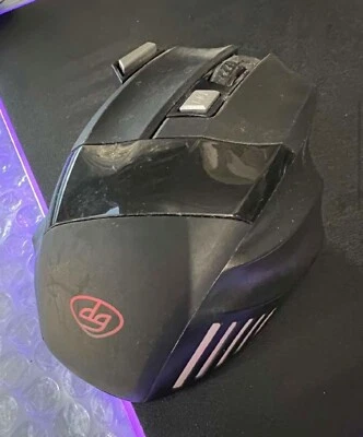 Dacota Gaming Mouse USB dongle included - Image 1 of 4