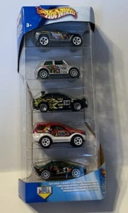 Hot Wheels Tiki Torchers Confezione da 5 Regalo Esclusivo Mini Cooper Ford Escort Cosworth - Foto 1 di 11