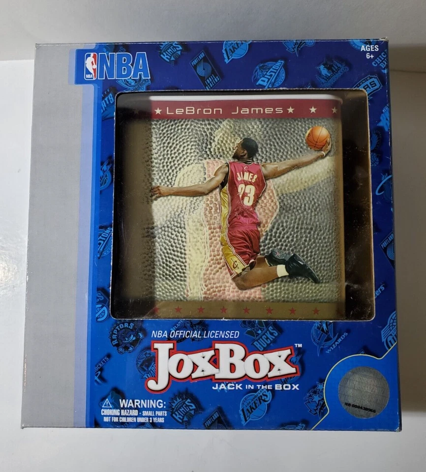 2004 Upper Deck Game Breakers Lebron James Cavaliers Figure Figurine