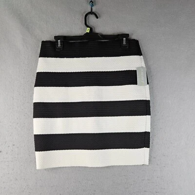 Forever 21 Plus Sizes Skirt Womens Extra Large Black Striped Textured Stretch - Image 1 of 4