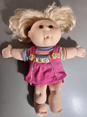 Poupée patouf cabbage patch kids fille chiffon vintage parlante - Photo 1/4