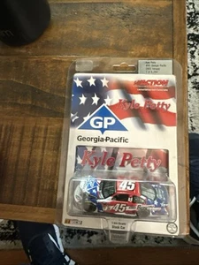 Kyle Petty 2003 Georgia Pacific Action Hood Open 1/64 NASCAR Diecast - Picture 1 of 1