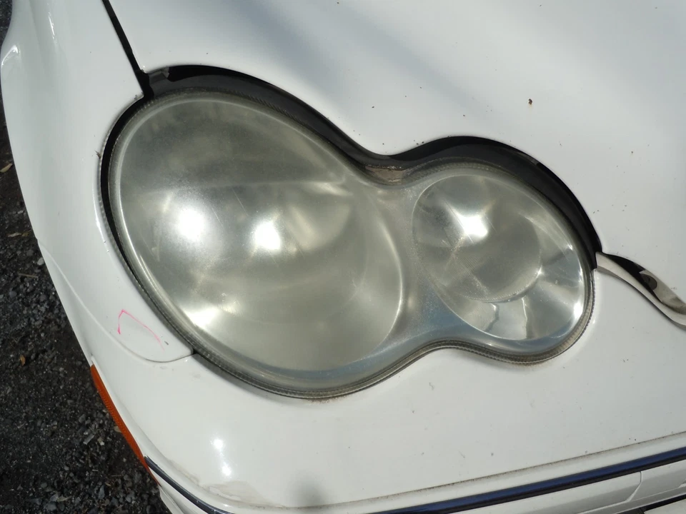 Faro halógeno pasajero derecho derecho derecho Mercedes-Benz C280 2006 2007 sedán Foto 1 de 1