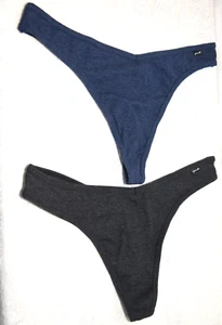 2 New Victoria's Secret Off Black & Blue Ribbed V Front Thong Lot XL XLarge Logo - Picture 1 of 6