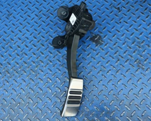 Ford Mustang GT350 2015-2017 pedal de gasolina CR33-9F836-AB - Imagen 1 de 5