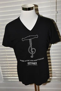 CITY WINERY CHICAGO NEW YORK NAPA NASHVILLE V-AUSSCHNITT AMERICAN APPAREL L T-Shirt - Bild 1 von 2