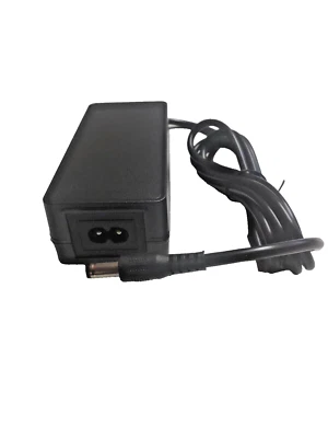 12VDC 5A 2.1x5.5x12mm C+ 1.5M DC lead IEC C7 90-264VAC Input CE UKCA UL Marked - Image 1 of 4