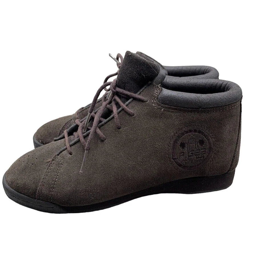 复古 90 年代女式 6.5 码棕色和黑色麂皮绒 LA Gear Chukka 靴子时尚 — 第 1/4 张图片