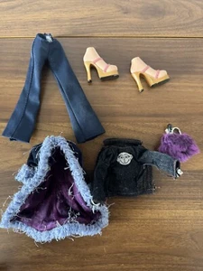 Bratz Doll Clothes Funk N Glow 1st Edition Meygan Jackets Jeans Accessories Lot - Picture 1 of 2