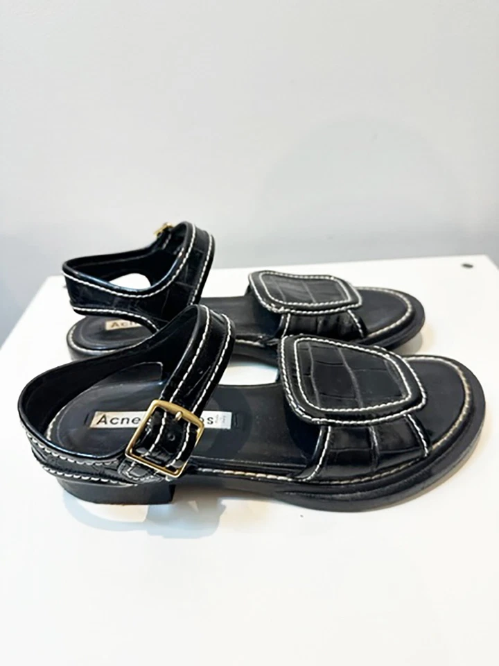 Sandalias para mujer Designer Acne Studios talla 7 38 charol cocodrilo Foto 1 de 4