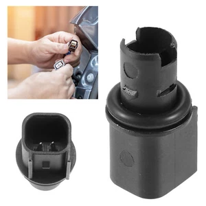 For 2005-2021 Ford Mustang Side Indicator Light Socket Holder 6R3Z-13411-BA - Bild 1 von 15