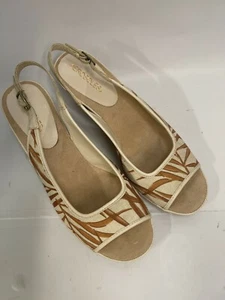 SANDALIAS AEROSOLES MUJER TALLA 9 1/2 M DOCENA ROSAS 35354 - Imagen 1 de 4