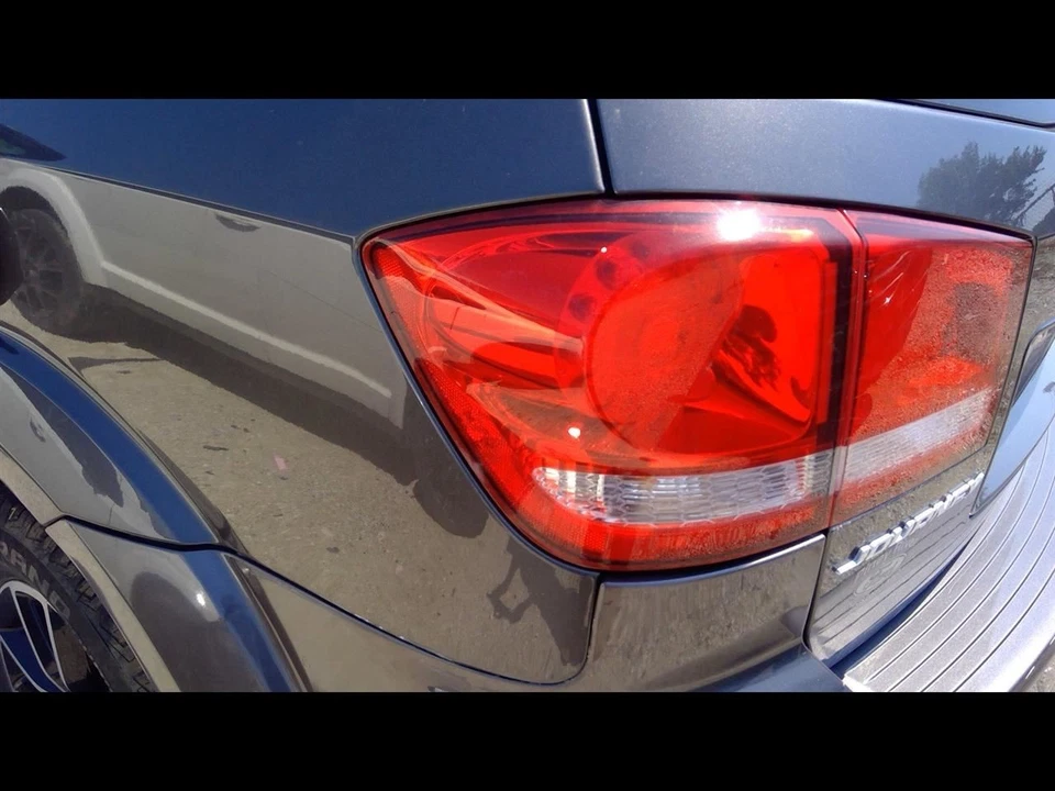 Luz trasera para conductor Dodge Journey LH 11-20 lámparas LED cuarto montado en panel  Foto 1 de 4