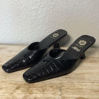 Vintage Y2K Witchy Dark Feminine Chic Vegan Crocodile Skin Kitten Heels 7.5 - Image 1 of 4