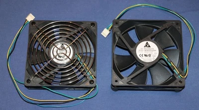 2 Lüfter DC brushless AFB1212SH 120 12 V 0.80A + 1 Cooltek Silent Fan 4020 NEU - Bild 1 von 4