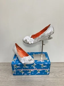 Womens Irregular Choice Heels Size UK 6 Silver Mini Magic Kitten Heel Shoe - Picture 1 of 15