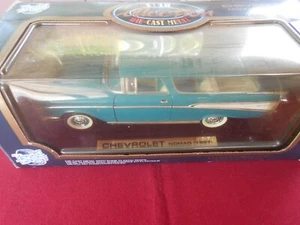 Road Tough 1957 Chevrolet Nomad Bel Air 1:18 Teal Diecast Metal Car In Box - Picture 1 of 3