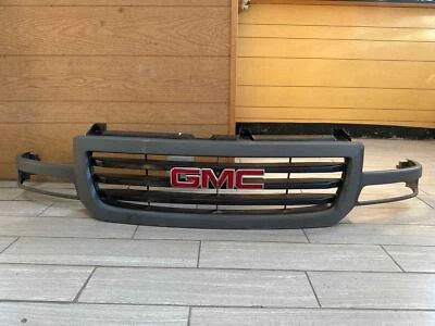 Grille GMC SIERRA 1500 03 04 05 06 07 Foto 1 de 4