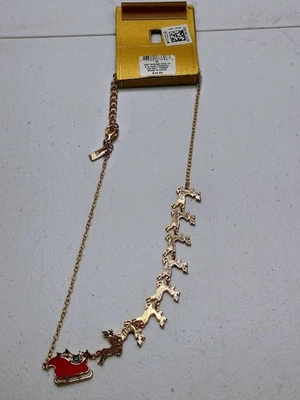 Colar novo com etiquetas Macy's Holiday Lane cristal tom dourado renas e trenó declaração - Imagem 1 de 4