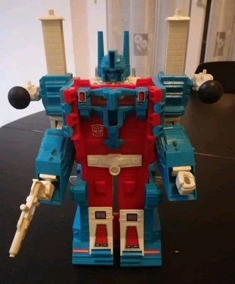 Transformers g1 Ultra Magnus - Imagen 1 de 4