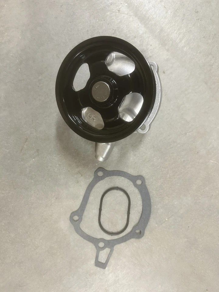 Bomba de agua para Suzuki Carry Models DA62T, DA63T, con motor K6A Foto 1 de 3