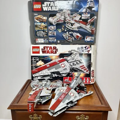 LEGO Star Wars Republic Frigate 7964 & Venator Class 8309 NO FIGURINE INCOMPLETE - Image 1 of 4