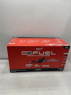 Milwaukee M18 FUEL ONE-KEY 18V Li-Ion Inalámbrico 9" Sierra de Corte Kit 2786-22HD Foto 1 de 4