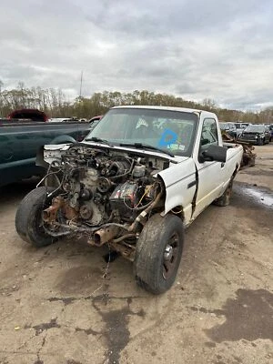 Compressor AC usado serve: 2008 Ford Ranger integral AC 4-122 2.0 grau A - Imagem 1 de 4