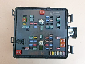 # 2019-on Ford TRANSIT 2.0 350 CUSTOM Mk8 Fuse Relay Box KK3T-14D068-KE - Picture 1 of 3