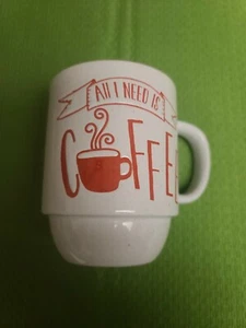 All I Need is Coffee, Boston Warehouse Trading Company Kaffeetasse geprägte Tasse - Bild 1 von 7