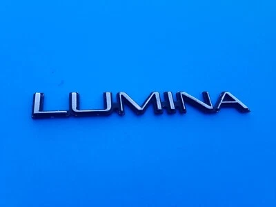 95 96 97 98 99 00 01 CHEVROLET LUMINA MALETERO TRASERO EMBLEMA INSIGNIA SÍMBOLO USADO OEM A8 Foto 1 de 4