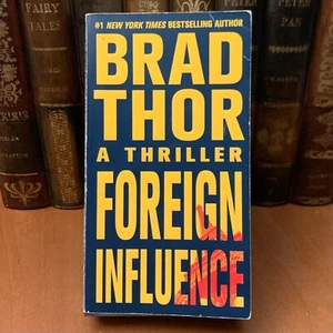 Foreign Influence : A Thriller by Brad Thor, Paperback - FREE SHIP at $50 - Foto 1 di 4