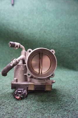 Infiniti QX50 2020 2,0 L carrocería del acelerador OEM RME60-54 48.334 millas Foto 1 de 4