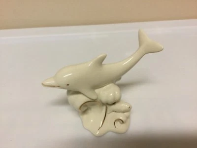 Figura Lenox Marsopa con Peces Tonos Dorados Artesanales Foto 1 de 4