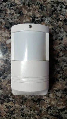 Napco GEM-PIR 50x50 WIRELESS PIR - Image 1 of 4