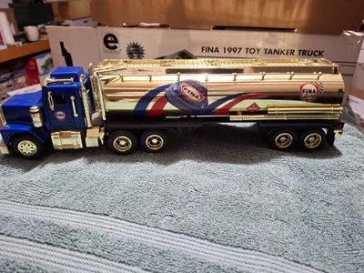 GOLDED FINA TRACTOR TRAILER TANKER GAS FUEL OIL 1997 EQUITY MARKETING Taylor tmt - Image 1 of 4