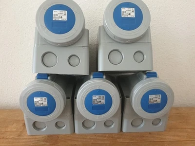 Lot De 5 Prises Mono 2P saillie P17 IP66/67 16A 230V LEGRAND 555454 - Photo 1/2