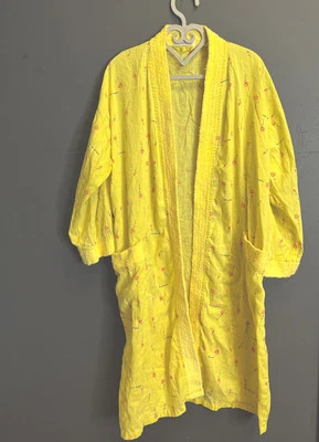 Ted Lapidus” Promotional Robe Yellow Rose Terrycloth Trim Designer Missing Belt - Image 1 of 4