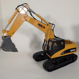HULNA Construction Top 1580 1/14 2.4G Radio Control Excavator No Battery No Test - Picture 1 of 9