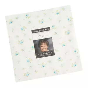 The Shores Layer Cake by Brenda Riddle for Moda 42 10" Squares - Picture 1 of 2
