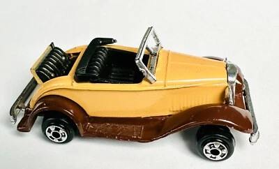 Ford Roadster P325 1979 Zylmex asiento Rumble tostado y marrón 1:64 Foto 1 de 4