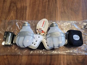 White Panda FuelBelt R2O Revenge 2-Flaschen Trinkgürtel Running - NEU - Bild 1 von 1